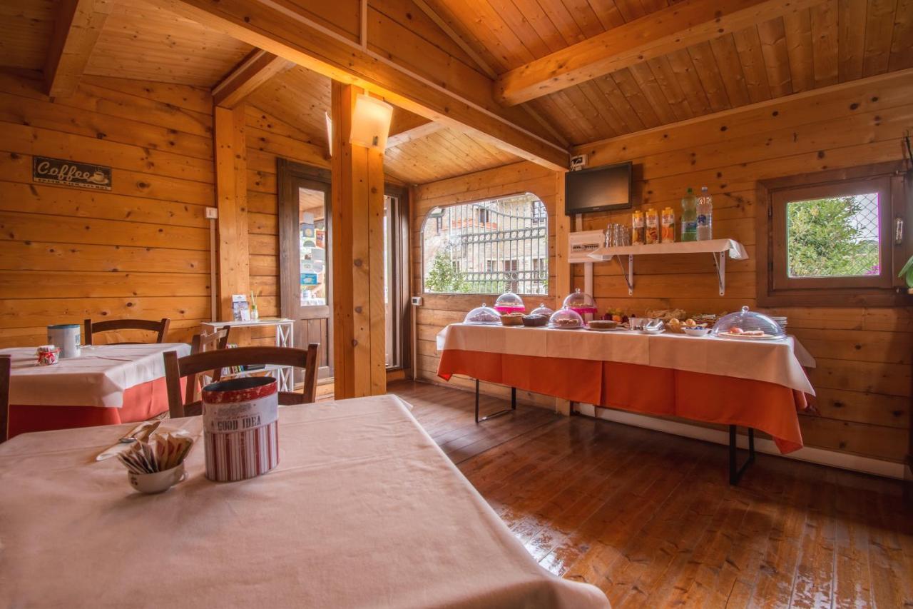 Casa Vacanze Vecchio Granaio Magione Exterior foto